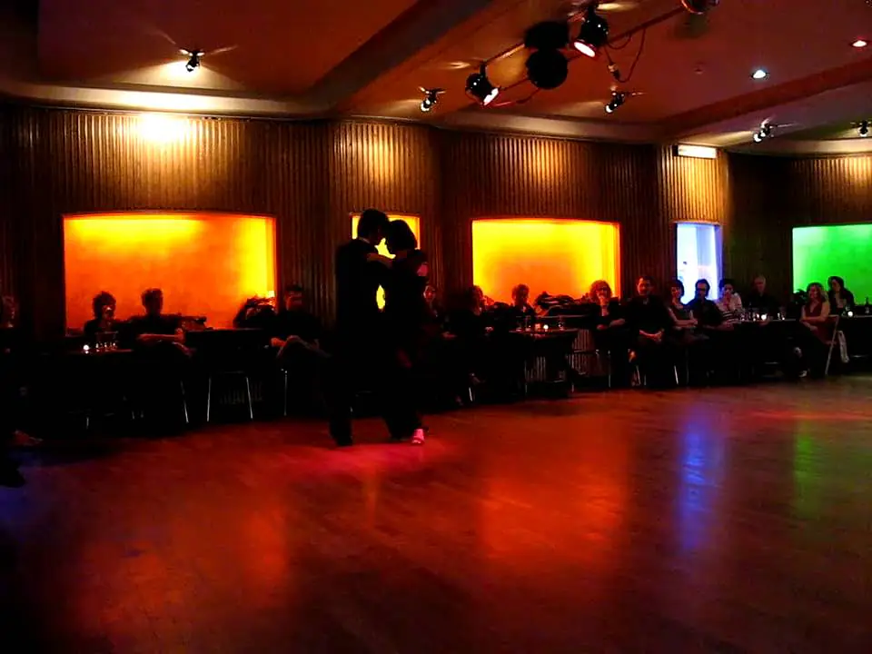 Video thumbnail for Frank Rossi & Marite Lujan - 1 -  Torrente (A. Troilo - Marino) Berna 2010
