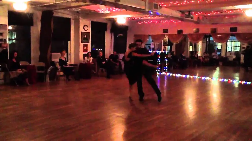 Video thumbnail for Leonardo Sardella & Noelia Barsi at La Romeria #2