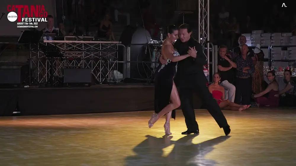 Video thumbnail for Miguel Angel Zotto y Daiana Guspero - Catania Tango Festival 2022