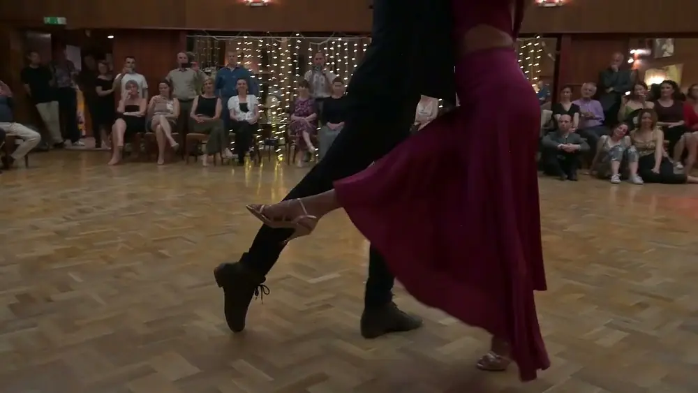 Video thumbnail for Yailet Suarez & Gabor Novak – Milonga Mirada HV – 2025 – 1/4