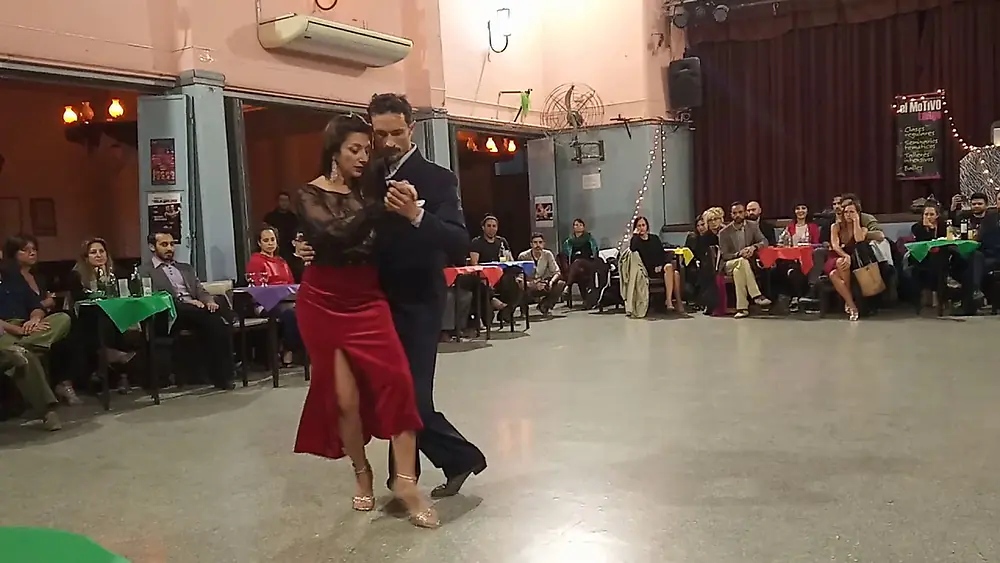 Video thumbnail for Federico Farfaro y Moira Castellano 2/4