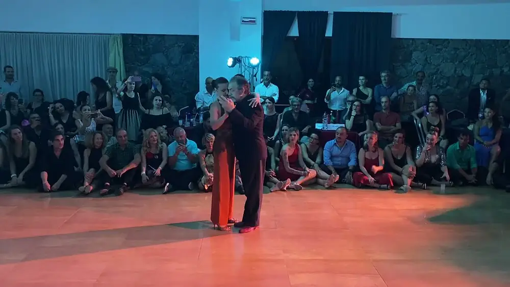 Video thumbnail for Gustavo Naveira y Giselle Anne - Masters of Tango CSTW 2022