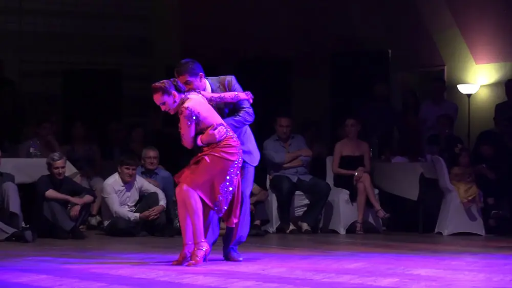 Video thumbnail for Ruben y Sabrina Veliz - Reliquias Porteñas (feat. a bee) - Abrazo Tango Metz Festival 2018