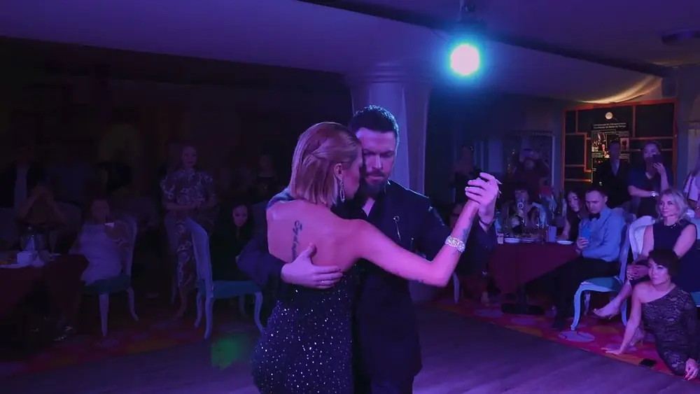 Video thumbnail for Dmitry Vasin & Stefany Ortiz, 1-й танец. Выступление на Peach Fuzz Grand Milonga - 08.03.2024