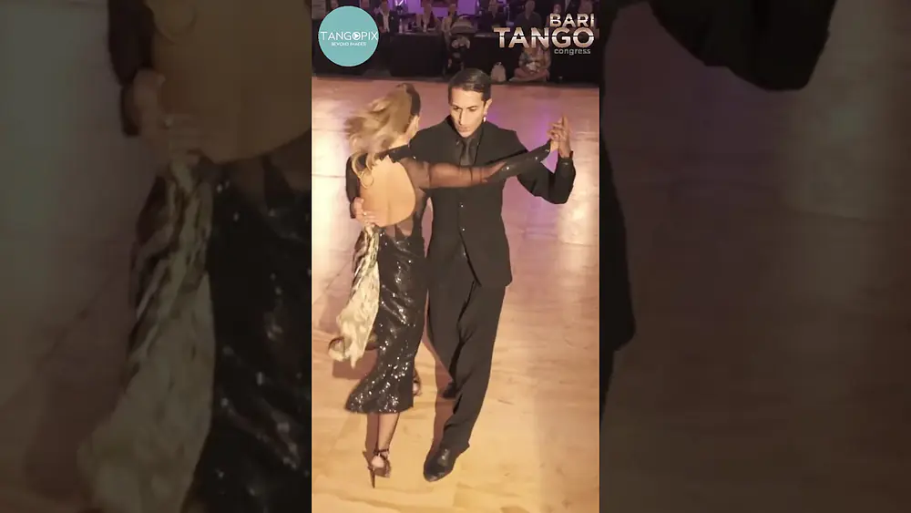 Video thumbnail for BARI TANGO CONGRESS '24 - Julián Sanchez & Bruna Estellita dance Tango Bardo - Negracha