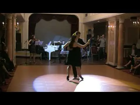 Video thumbnail for Ariadna Naveira & Lucas Molina - 1