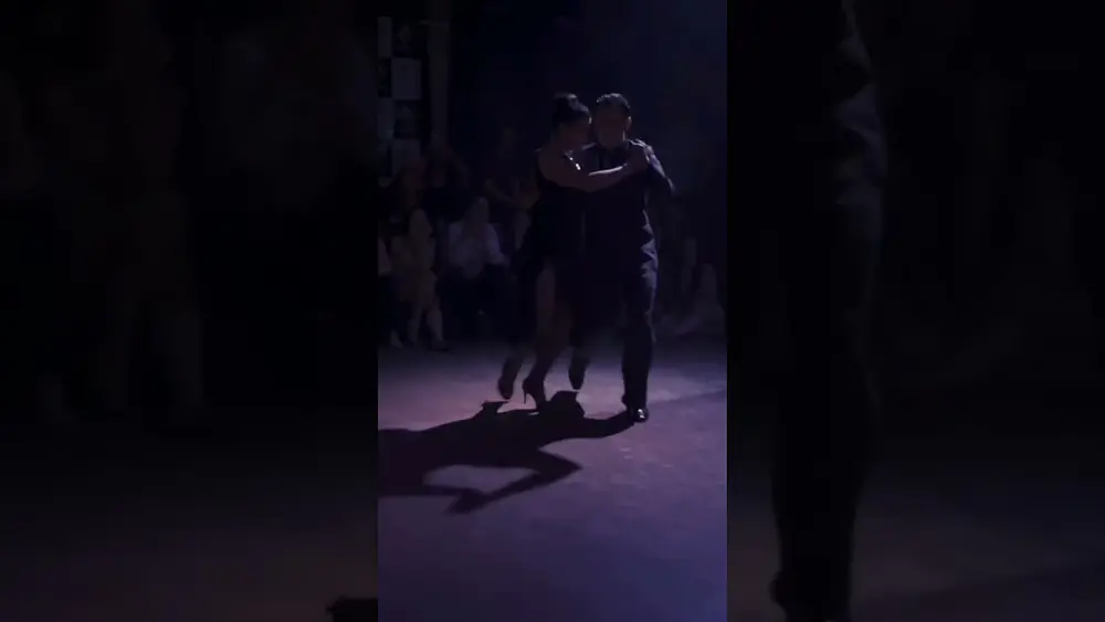 Video thumbnail for Los campeones mundiales Barbara Ferreira y Agustín Agnez -Follow @tangoexpo #tango #tangoargentino