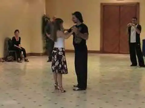 Video thumbnail for Tangocamp 2008 - Damian Esell & Nancy Louzan - lesson advanced