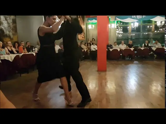 Video thumbnail for Milonga de los Domingos -  03/02/2019 - Rodrigo Palacios y Karina Colmeiro 3/4