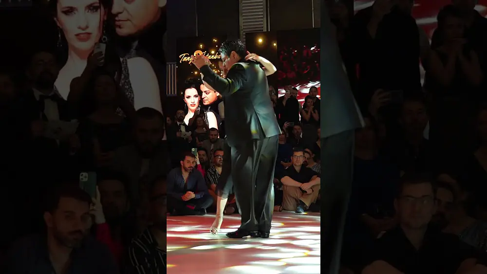 Video thumbnail for Carlitos Espinoza & Agustina Piaggio: Mesmerizing Tango