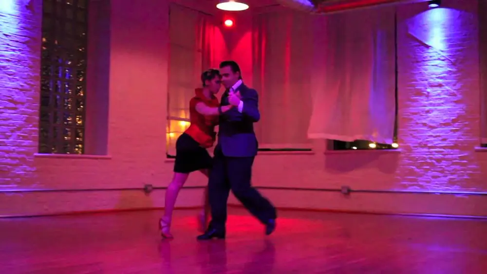 Video thumbnail for Gabriel Missé y Analia Centurión "El Flete" D'Arienzo --Milonga SoMo Chicago