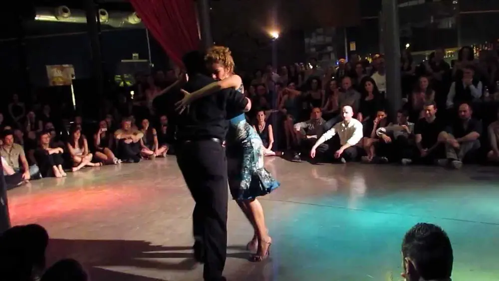 Video thumbnail for Carlitos Espinoza & Noelia Hurtado Maglio 6 aprile 2013 2-5