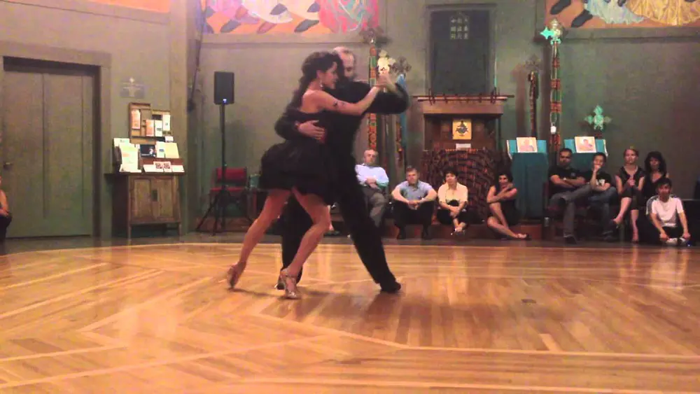 Video thumbnail for Nick Jones & Diana Cruz, "Nueve Puntos" San Francisco 2014