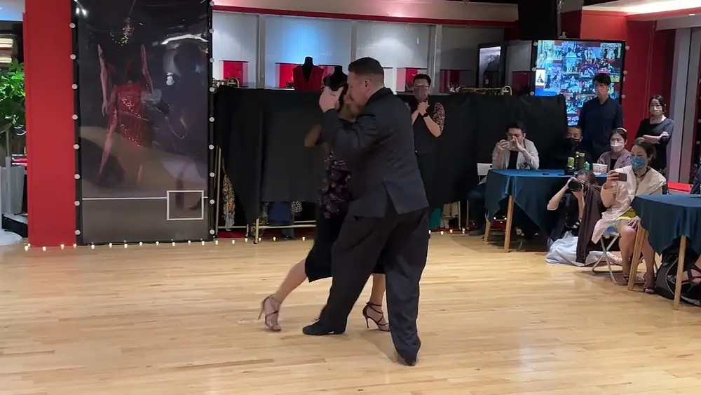 Video thumbnail for Maria Ines Bogado y Sergiy Podbolotnyy - 2 of 4, Jan 2023 Hong Kong, Peace & Love Grand Milonga