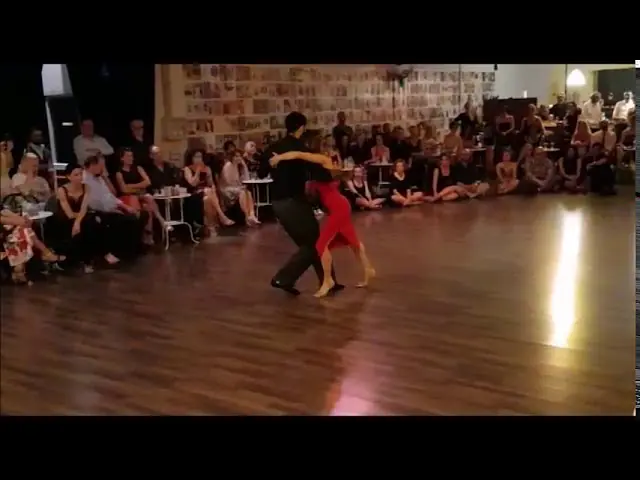Video thumbnail for Adrian Ferreyra & MariaElena Macchini - mandria