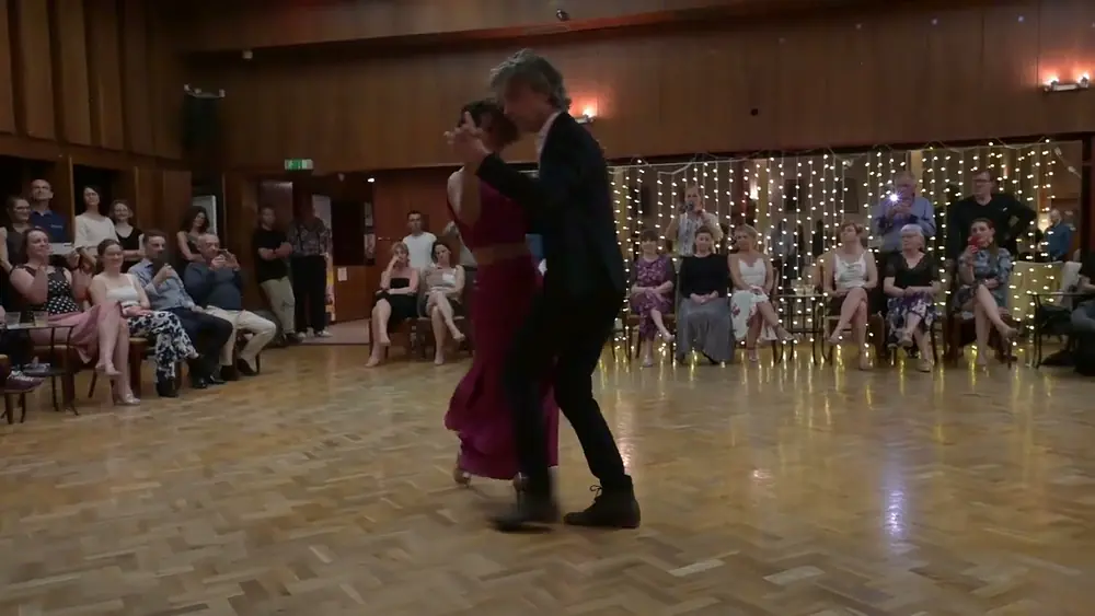 Video thumbnail for Yailet Suarez & Gabor Novak – Milonga Mirada HV – 2025 – 2/4