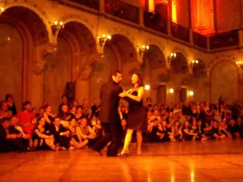 Video thumbnail for Maria Belén Giachello and Diego Riemer are dancing on TangoAmadeus in Wien - 2011-05-07 - 2