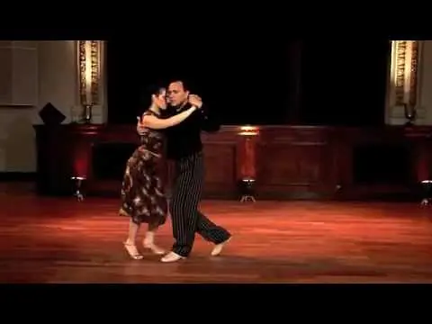 Video thumbnail for Tango Lesson Giros in HD format Georgina & Oscar Mandagaran