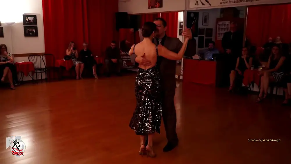 Video thumbnail for Ricardo Calvo y Sandra Messina - dicembre 2019 - La Casa del Tango 4