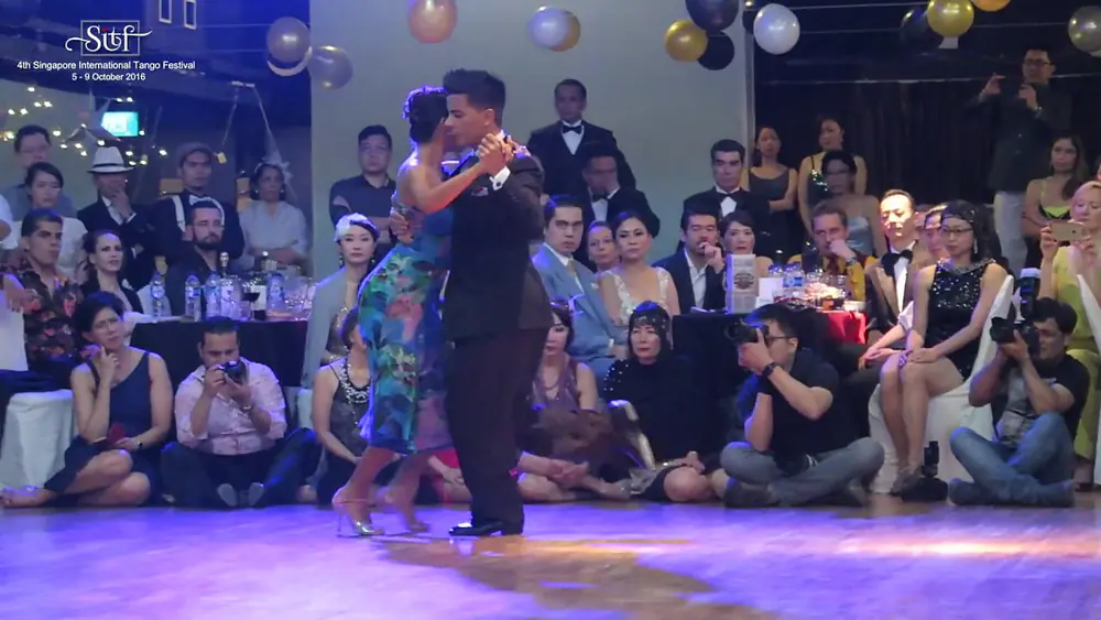 Video thumbnail for Sebastian Achaval & Roxana Suarez 1/3