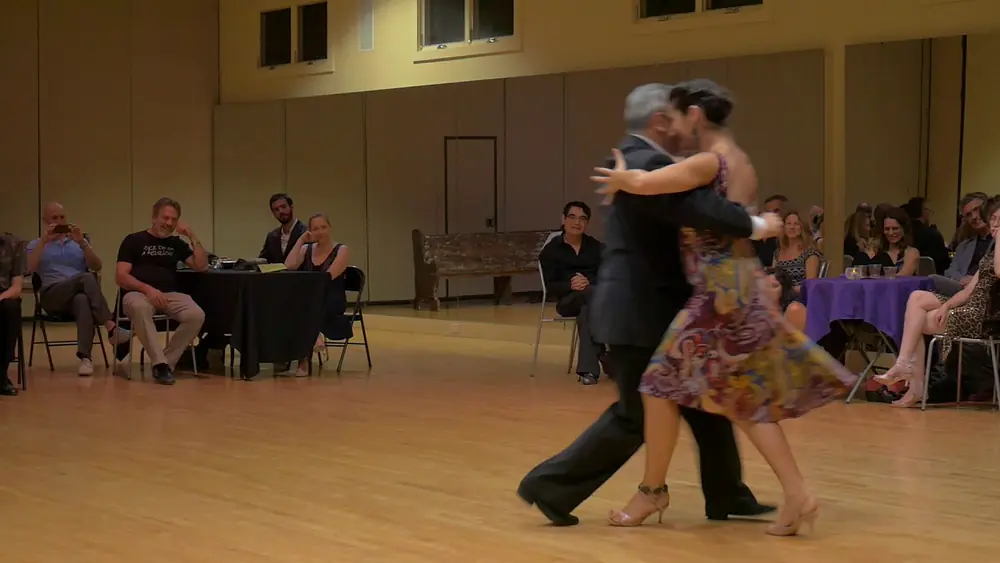 Video thumbnail for Jorge Torres & Vania Rey