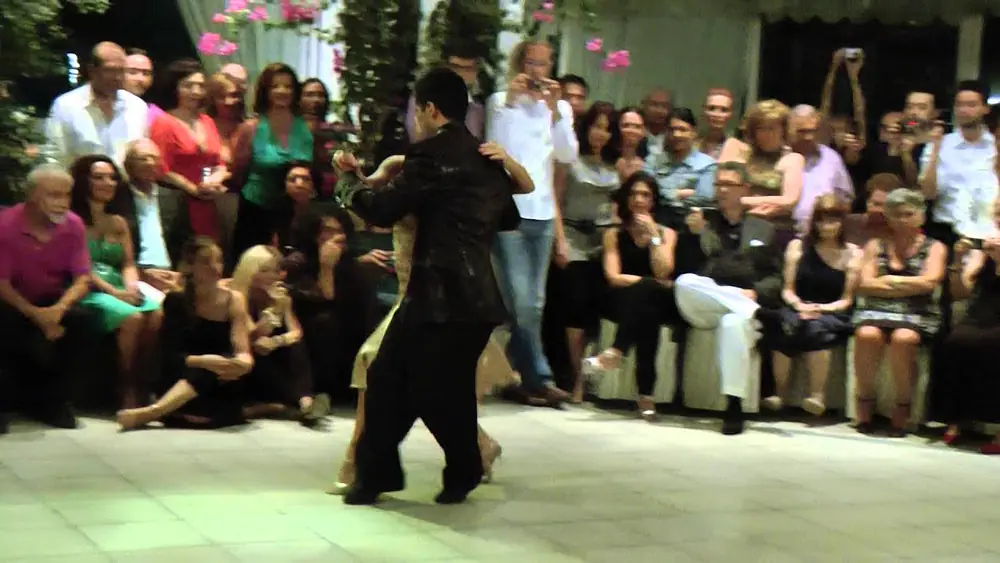 Video thumbnail for Sebastian Arce y Mariana Montes -5° Tango Festival vacanze in Puglia-Selva di Fasano 30.07.2011  2.4