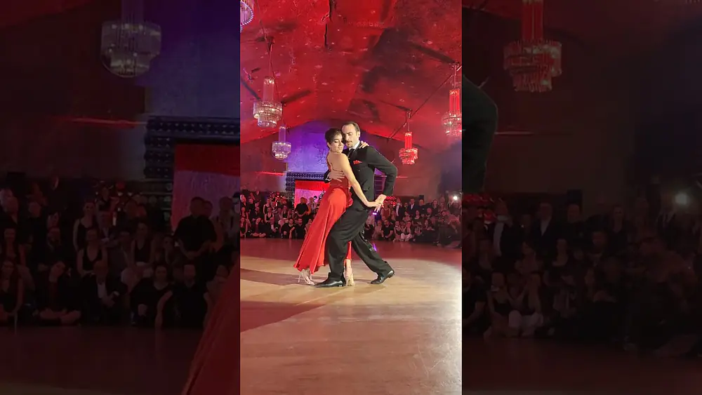 Video thumbnail for Gianpiero Galdi & Lorena Tarantino with life orchestra "Cuarteto ReTango",  Krakus Aires TF-2024
