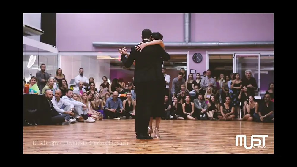 Video thumbnail for Show Pablo Rodriguez & Majo Martirena !!! Tango El Abrojo Carlos Di Sarli - MUST Milonga 09.10.22