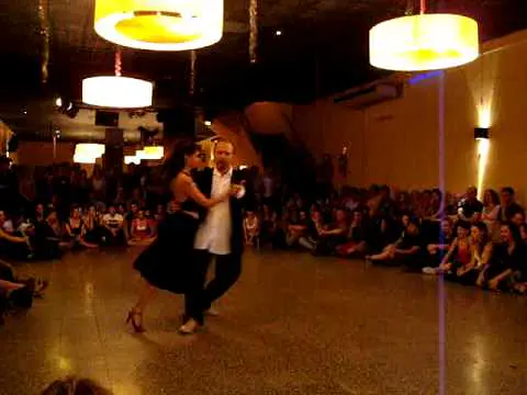 Video thumbnail for T.I.P. -Tv ALBERTO COLOMBO & MARIELA SAMETBAND bailan Milonga