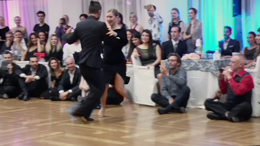 Video thumbnail for 7° Bari International Tango Congress - Sebastian Arce  Mariana Montes 2/4