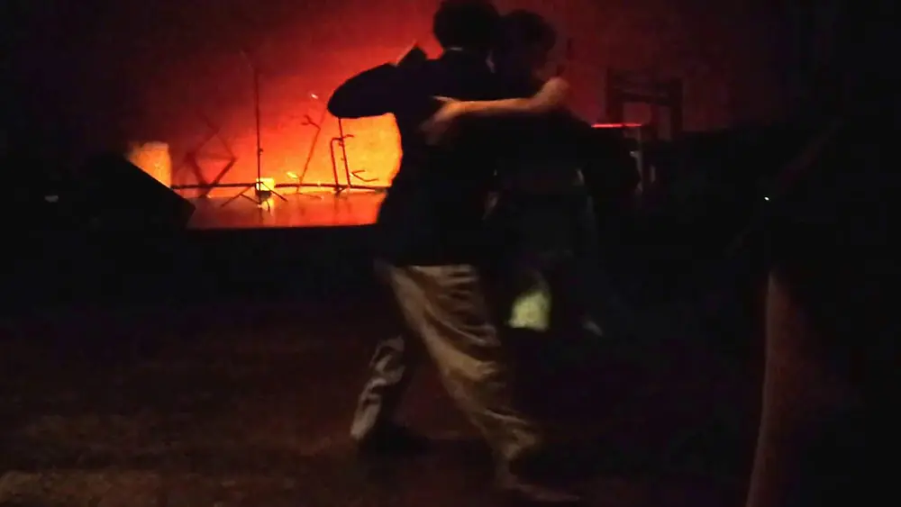 Video thumbnail for Delfina Pissani  y Diego Valero