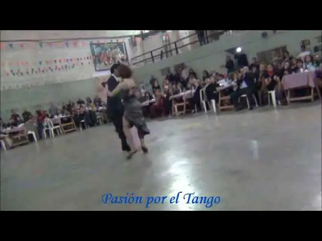 Video thumbnail for CAMILA DANELLI y LUCAS ERNESTO PAEZ bailando el tango MI DOLOR en la MILONGA del MORAN