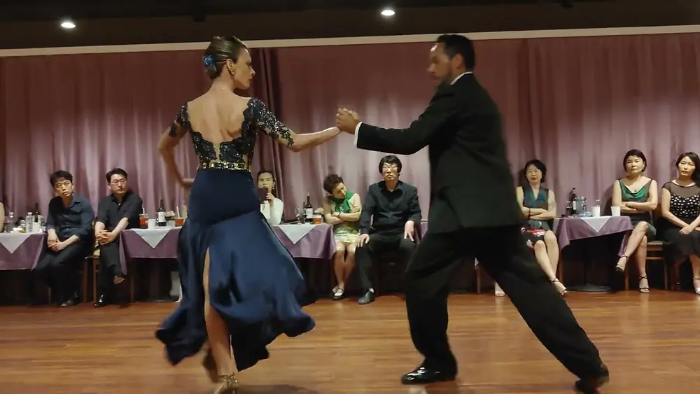 Video thumbnail for [Forever Tango - Gallo Ciego] Sebastian Acosta & Laura D'Anna