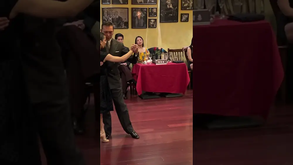 Video thumbnail for Alvaro Salas Y  Julieta Cappiello En Chengdu Rosa Tango 14 aniversario