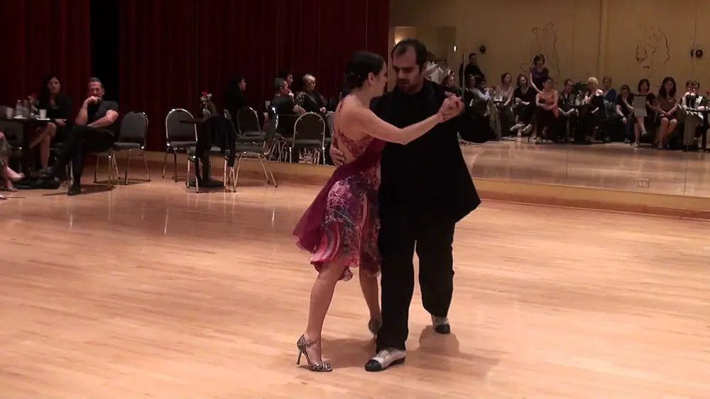 Video thumbnail for Daniela Pucci & Luis Bianchi