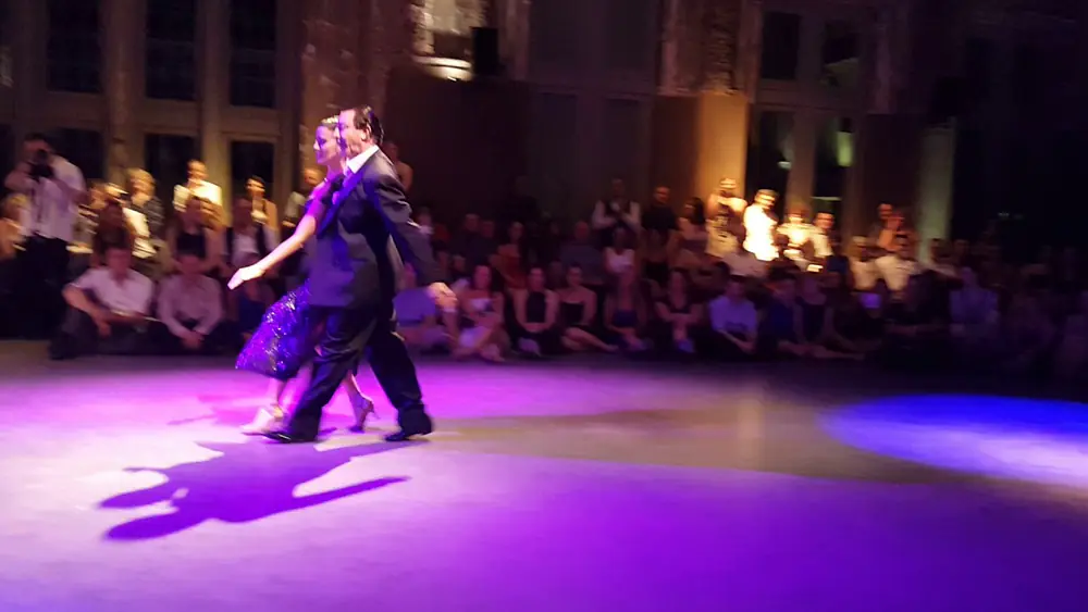 Video thumbnail for Miguel Angel Zotto e Daiana Guspero- Antwerpen Tango Festival