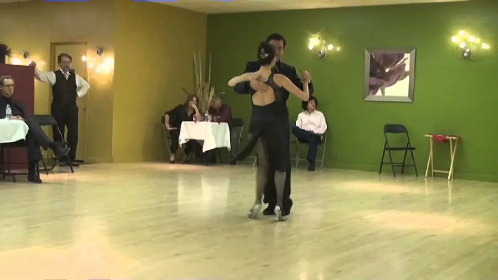 Video thumbnail for Paula Ballesteros and Alejandro Hermida: Vals Esquinas Porteñas
