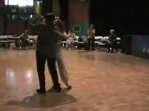Video thumbnail for Claudio Hoffman y Pilar Alvarez classes de tango