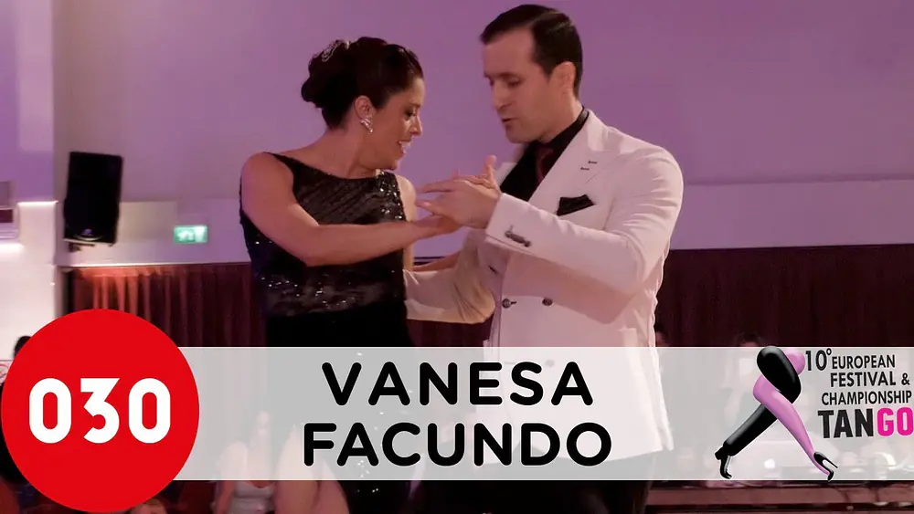 Video thumbnail for Vanesa Villalba and Facundo Pinero – Violetas #VanesayFacundo