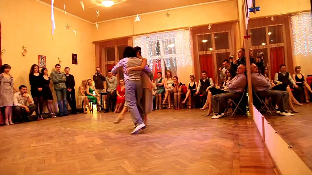 Video thumbnail for Mila V igdorova Podrigo Fonti. Rostov. Improv demo.