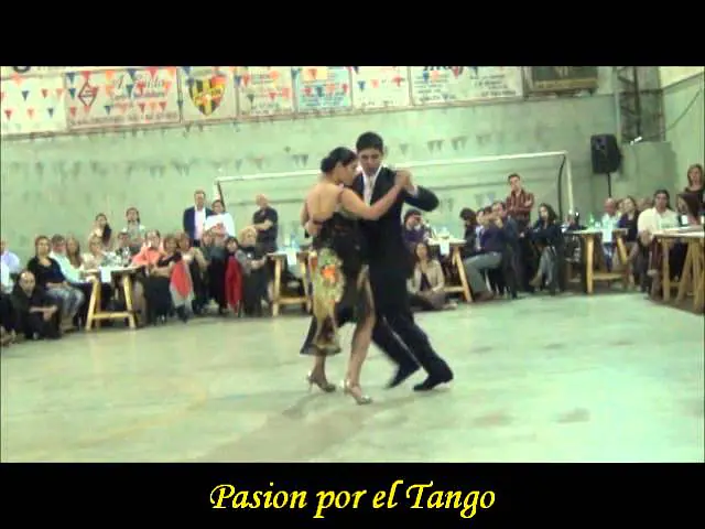 Video thumbnail for Maria Ines Bogado y Sebastian Jimenez bailando el Tango MI DOLOR en La Milonga Del Moran