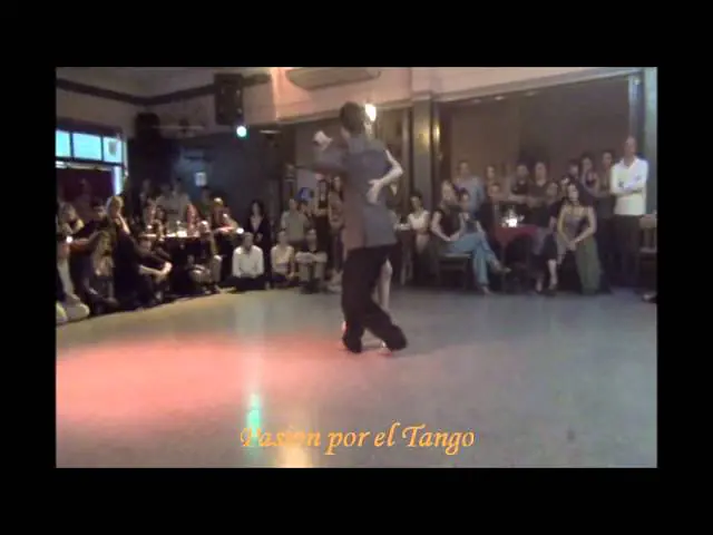 Video thumbnail for LUCILA BARDACH y MARCELO LAVERGATA bailando la milonga MILONGA DEL NOVECIENTOS en SOHO TANGO