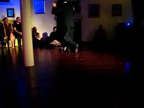Video thumbnail for Marite Lujan & Frank Rossi - 2 - Toda mi vida (A.Troilo - Fiorentino) - Amsterdam 2010)|