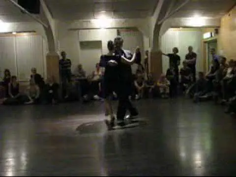 Video thumbnail for Giovanni Eredia y Stephanie Fesneau