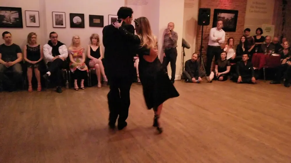 Video thumbnail for Argentine tango: Analía Centurión & Jeremias Fors - Temo (Lyrics)
