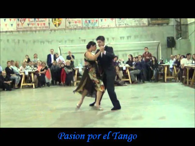 Video thumbnail for Maria Ines Bogado y Sebastian Jimenez bailando el Vals DICHAS QUE VIVI en LA MILONGA DEL MORAN