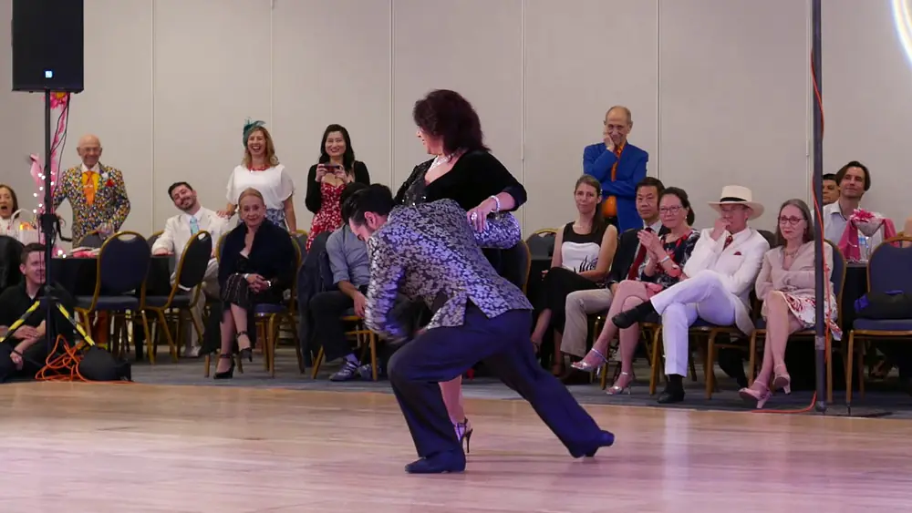 Video thumbnail for Leonardo Sardella and Graciela González at Nora's Tango Week 2017 June 30 Salsa Demo 3/4