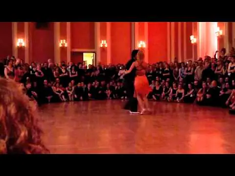 Video thumbnail for Pablo Rodríguez y Noelia Hurtado, Tango Festival Berlin 2010 (4, extra)