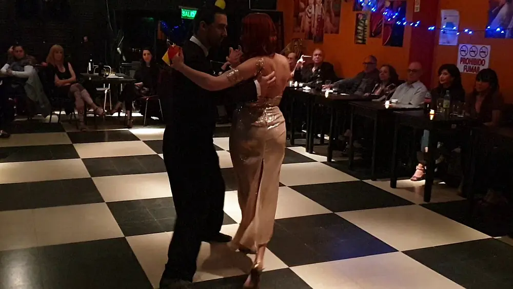Video thumbnail for Karina Lilu & Artem Dovbush - Milonga "La Yuyú", Buenos Aires, Argentina 1/3.