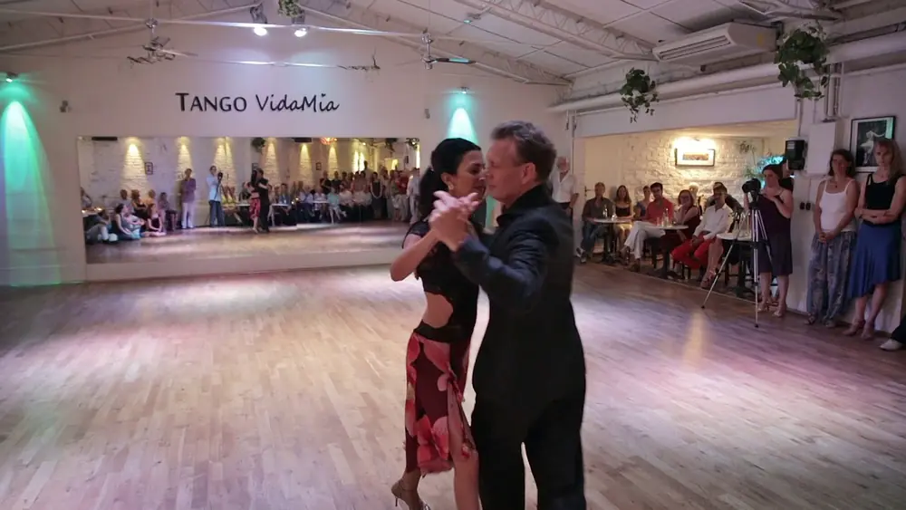 Video thumbnail for Nina González & Uwe Kops, Festivalito de Verano 2018- Tango VidaMiaKöln, Germany, Vals (1/2)